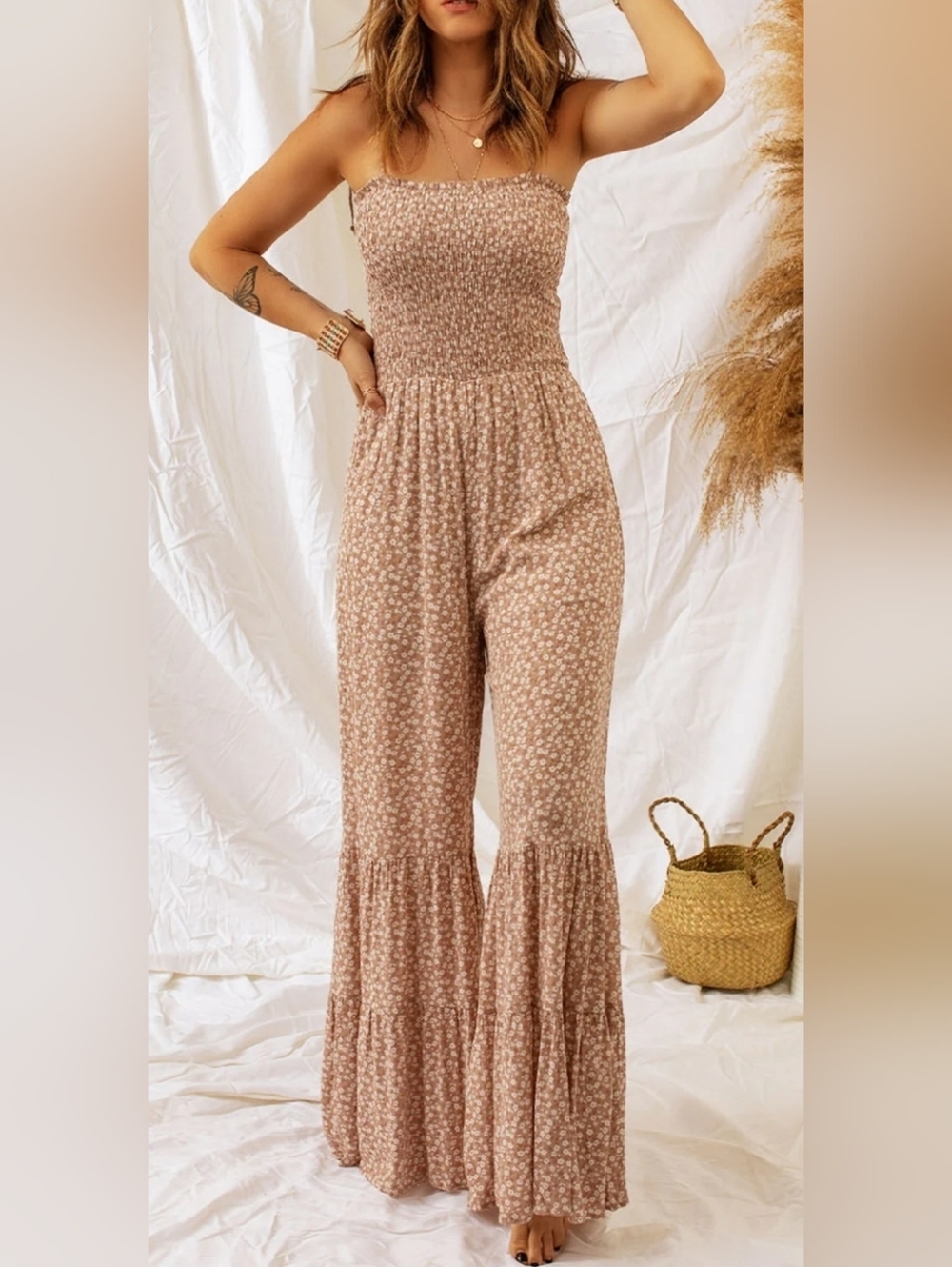 Floral Smocked Tiered Wide Leg Jumpsuit Adjustable Straps Medium Boutique NEW
